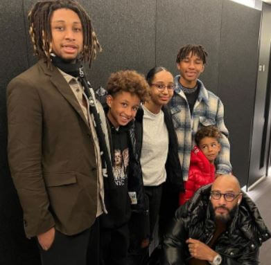 Prince Nasir Dean with his father Swizz Beatz and half-siblings.